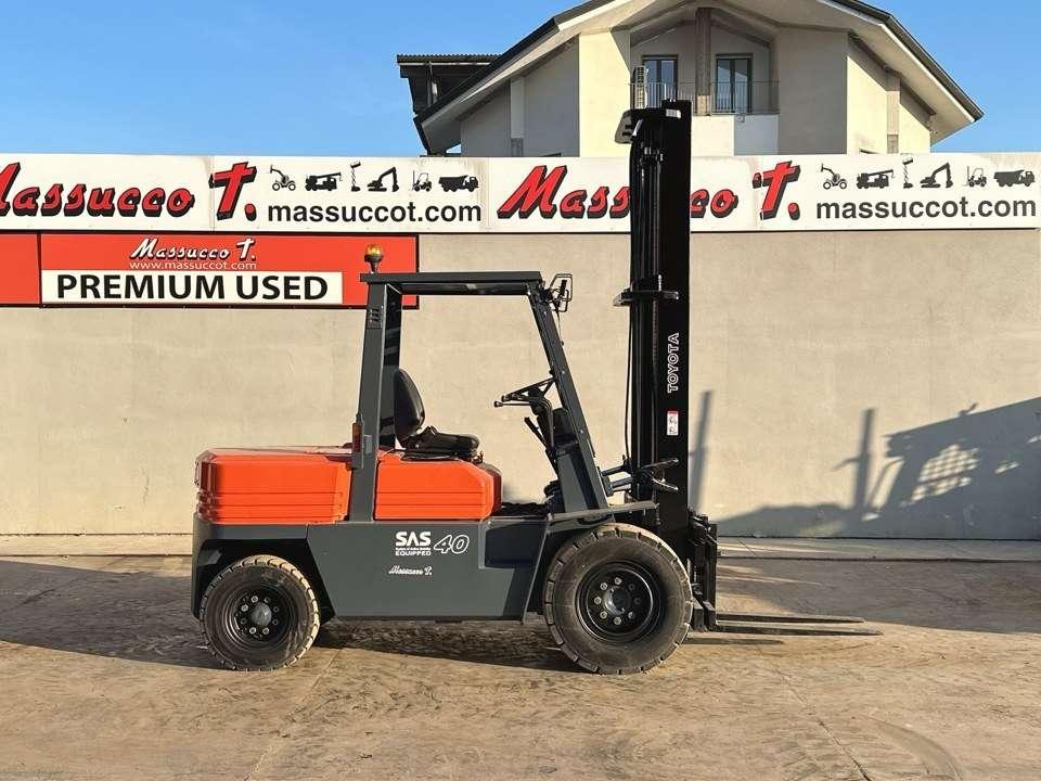Toyota 02-5FD40 Foto 15