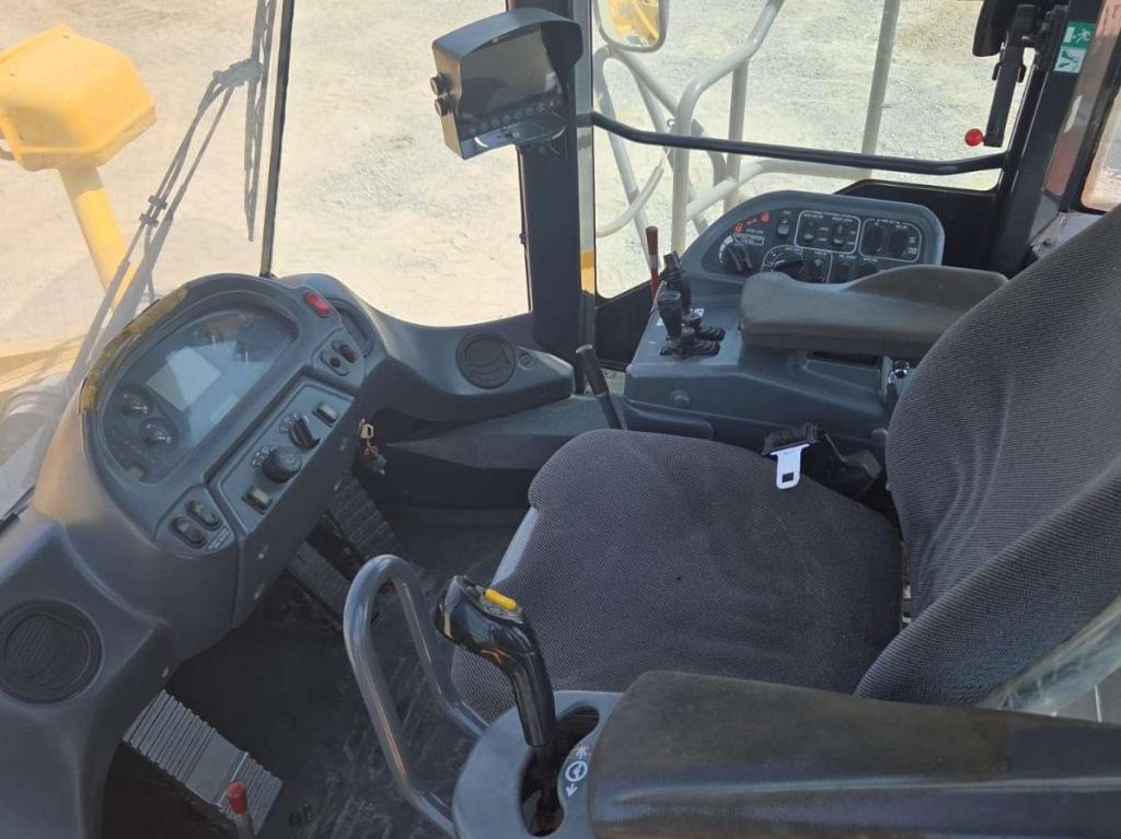 Komatsu WA600-6R Foto 5