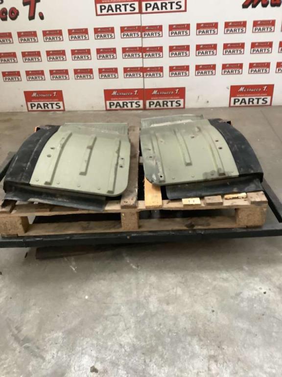 Parafango per Iveco 260/330 F 35 Foto 1