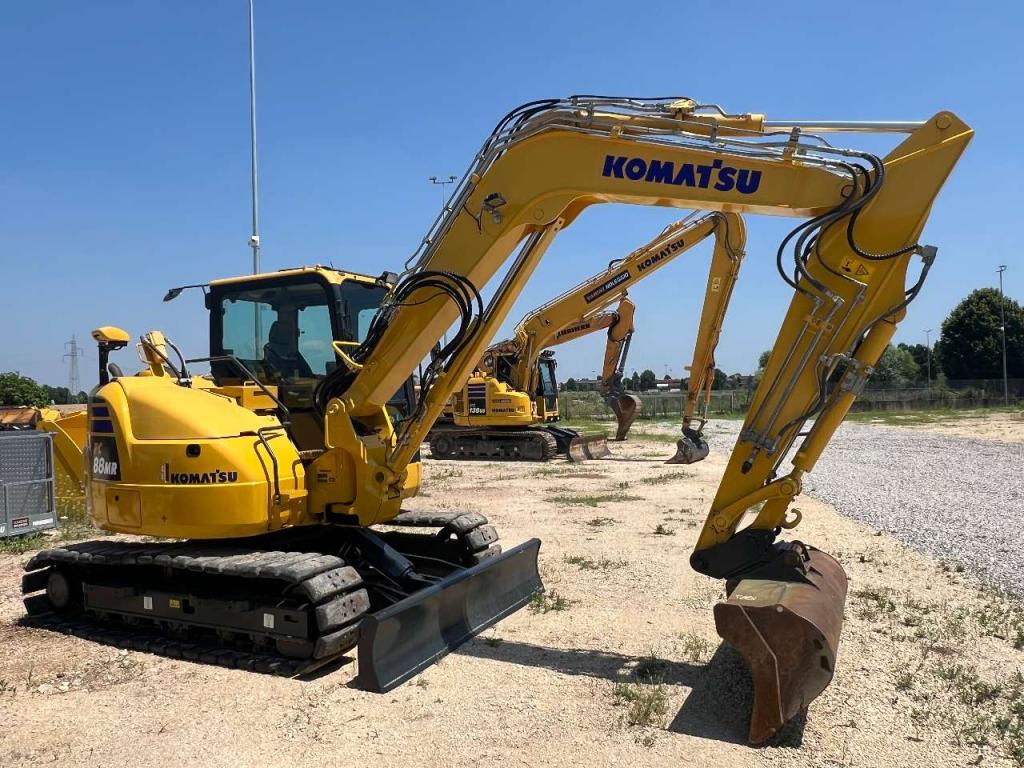 Komatsu PC88MR-10 Foto 1