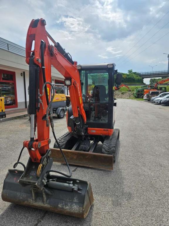 Kubota U27-4 Foto 2