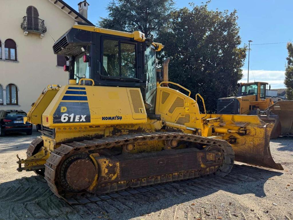 Komatsu D61EX-24 Foto 2