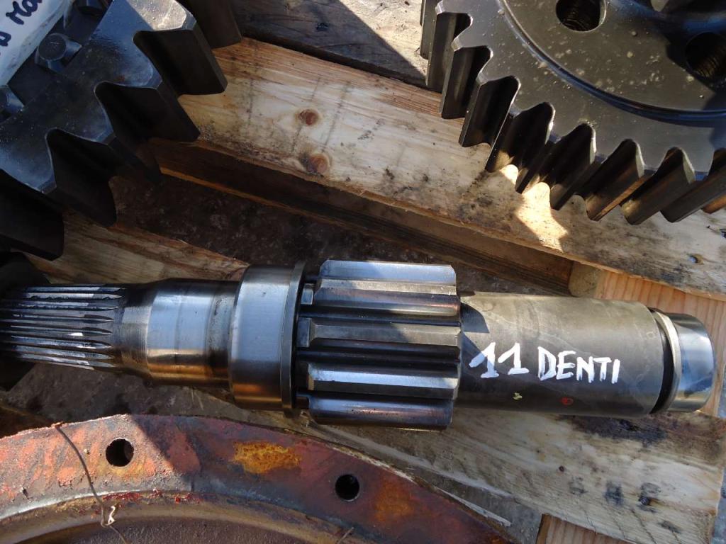 Pignone riduttore per Caterpillar 955L Foto 1