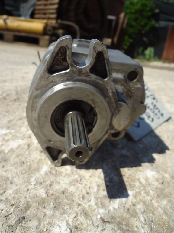 Pompa idraulica servocomandi per Fiat Hitachi W130 Foto 1