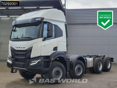 Iveco T-WAY 510 8X4 NEW! Retarder Big-Axle Steelsuspension LED Euro 6 in vendita da BAS World B.V.