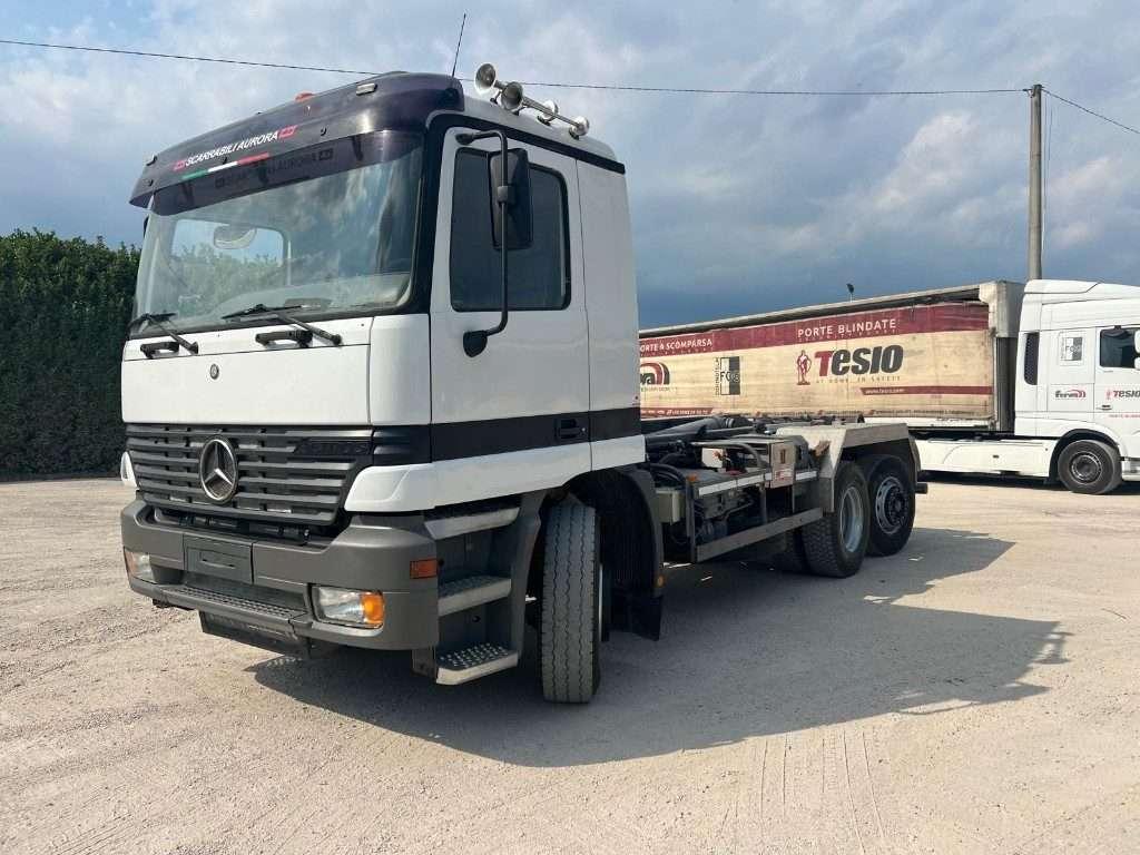 Mercedes-Benz Camion scarrabile Foto 2