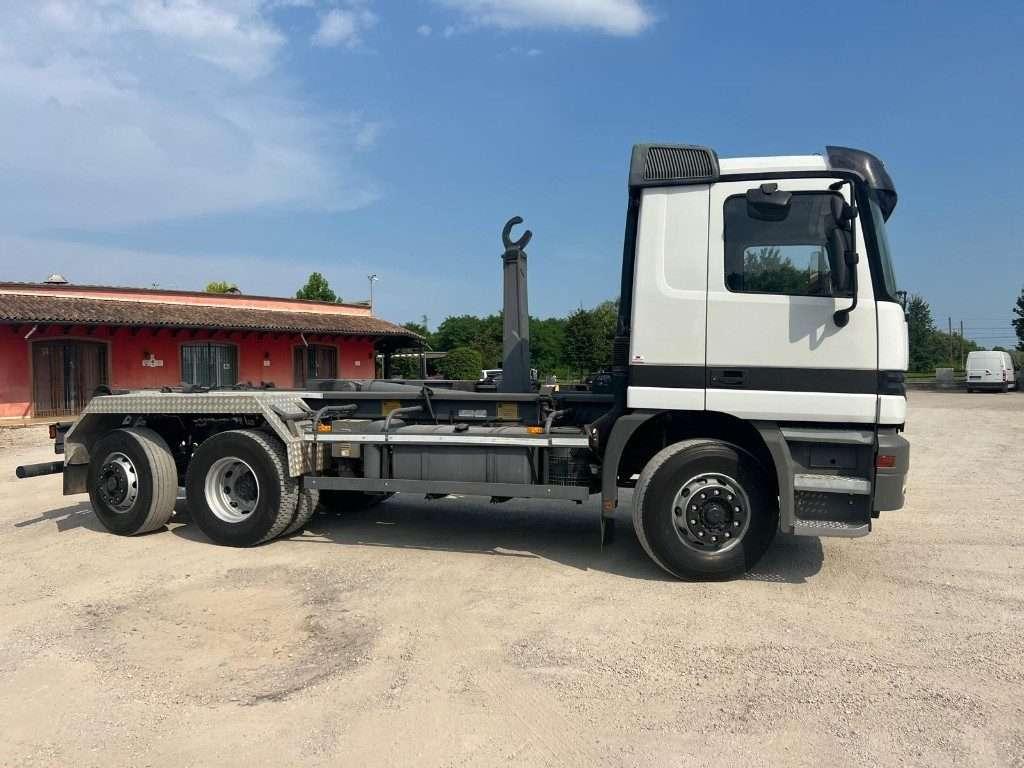 Mercedes-Benz Camion scarrabile Foto 8