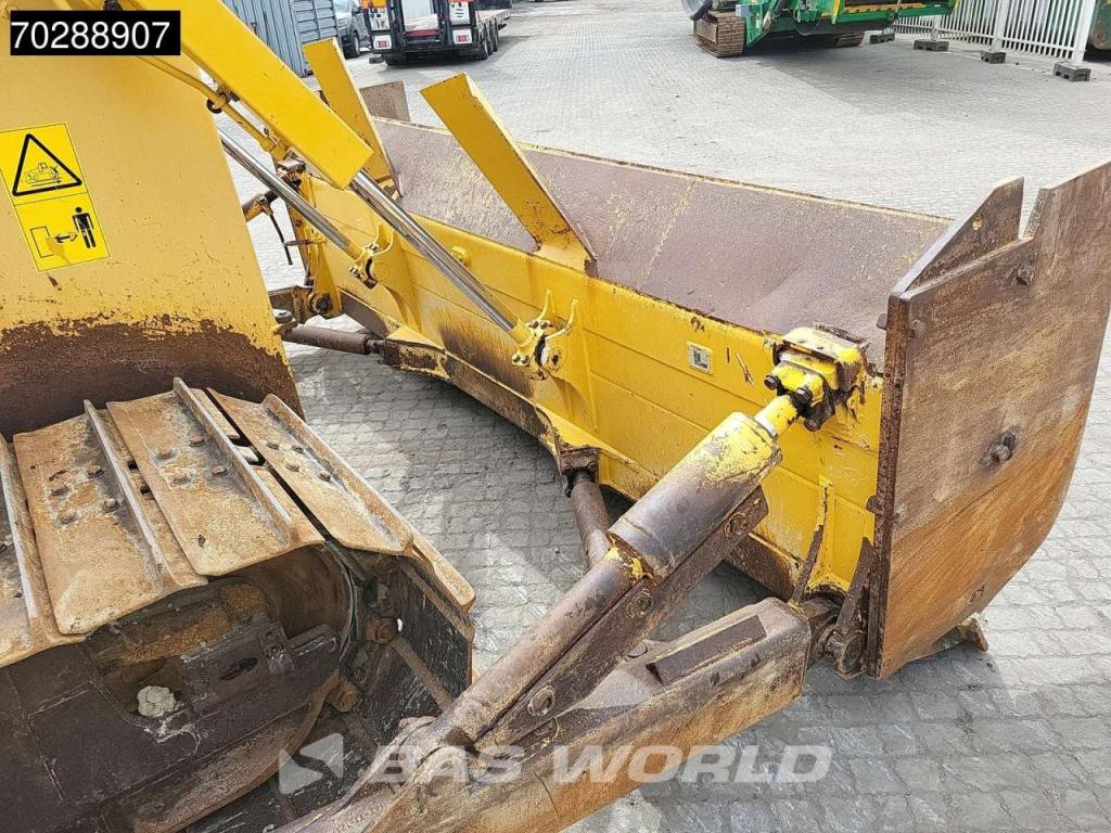 Komatsu D65 PXi -18 Ripper Foto 17