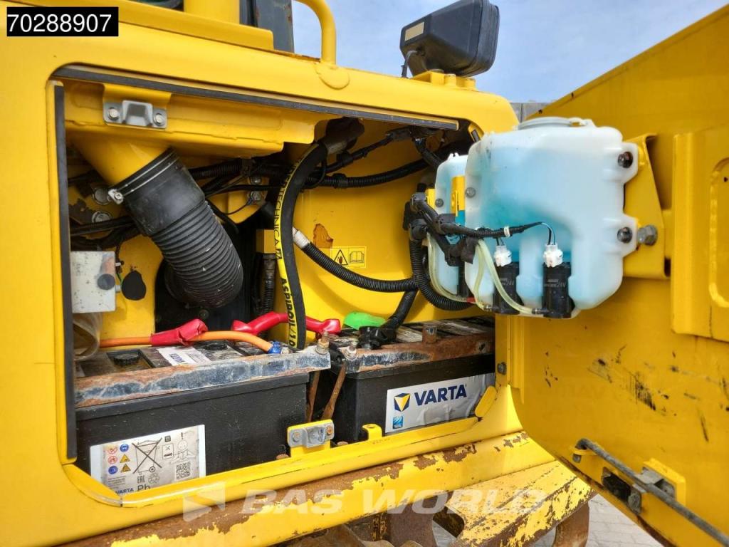 Komatsu D65 PXi -18 Ripper Foto 27