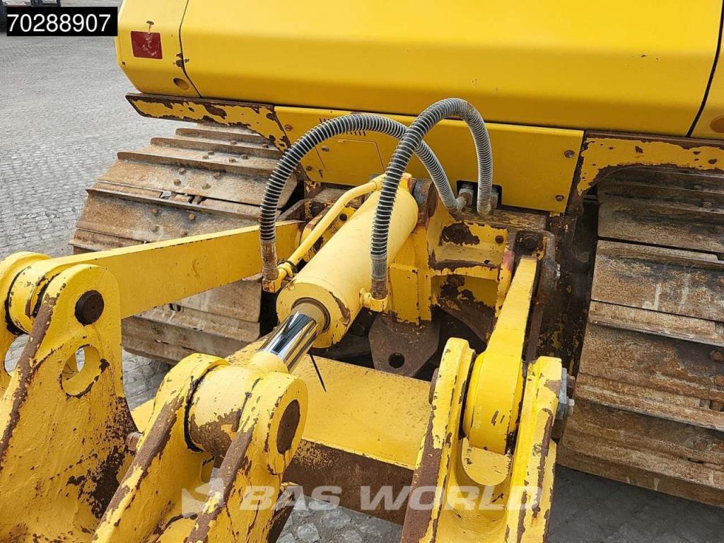 Komatsu D65 PXi -18 Ripper Foto 6