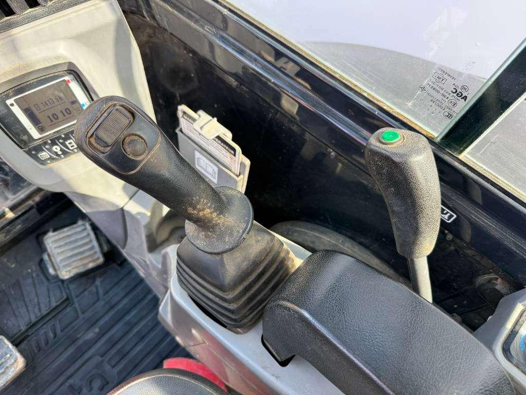 Kubota KX037-4 - Hammer Lines / Quick Coupler Foto 10