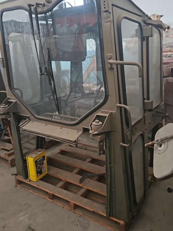 Cabina per Fiat Allis FL5B Foto 1