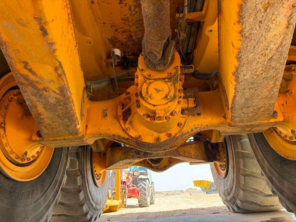 Volvo A40G (EXW - Abu Dhabi) Foto 14