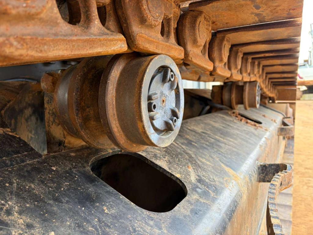 Caterpillar 330GC Foto 13