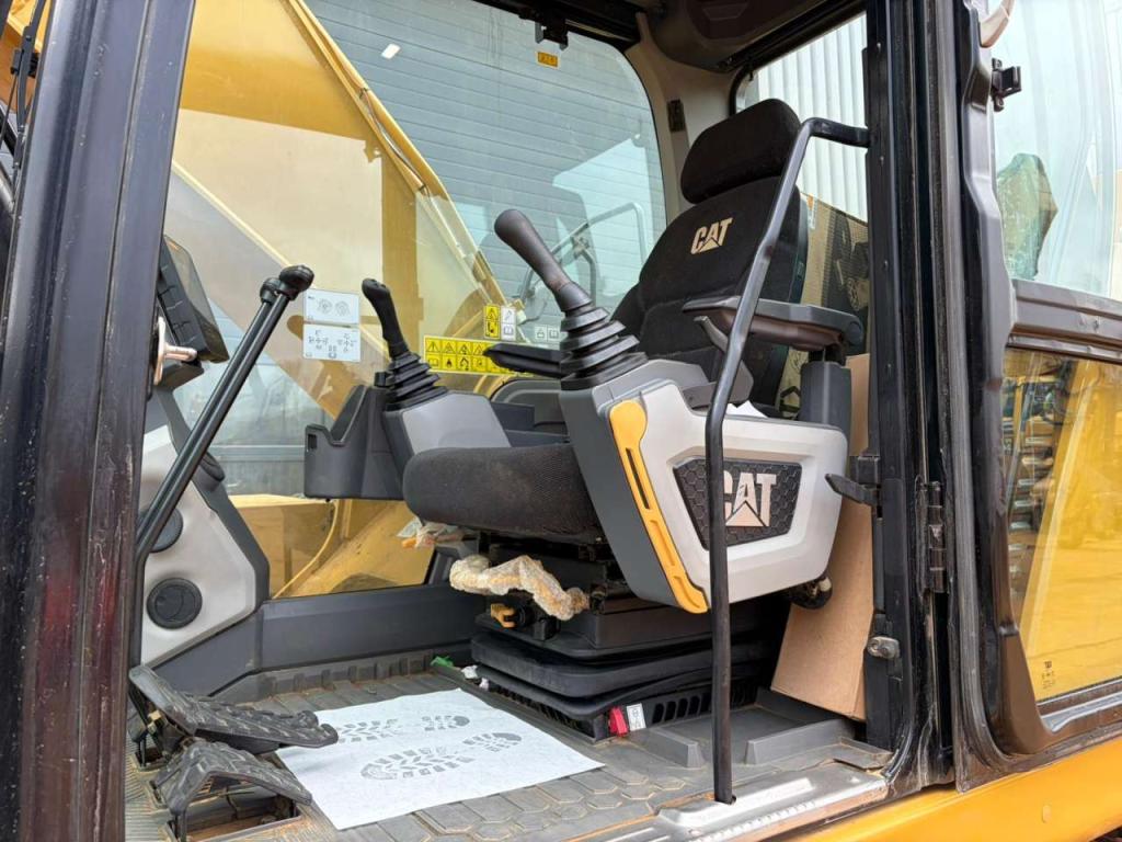 Caterpillar 330GC Foto 20