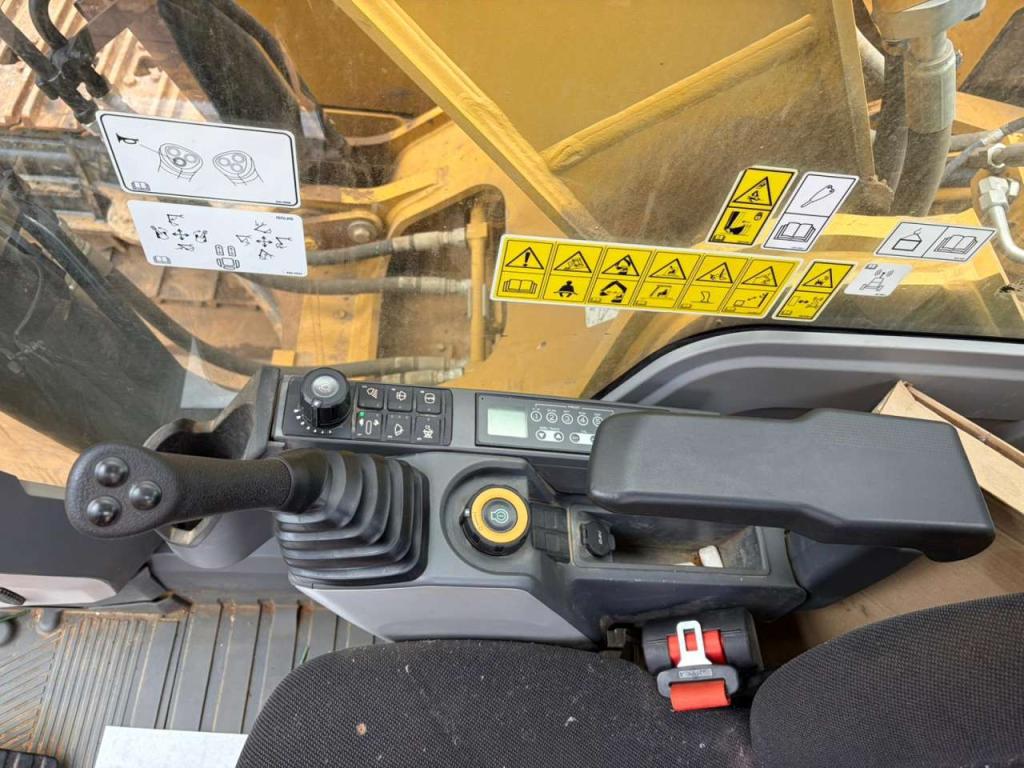 Caterpillar 330GC Foto 22