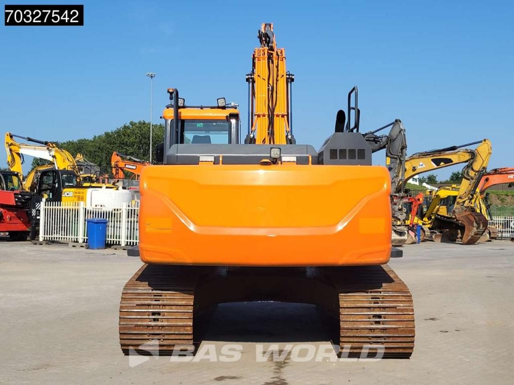 Doosan DX225 LC-5 Foto 3