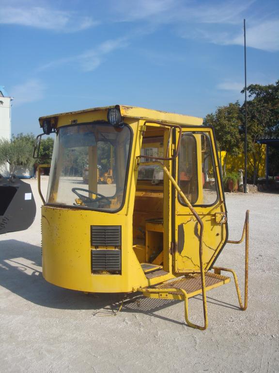 Cabina per Volvo 4600 Foto 2