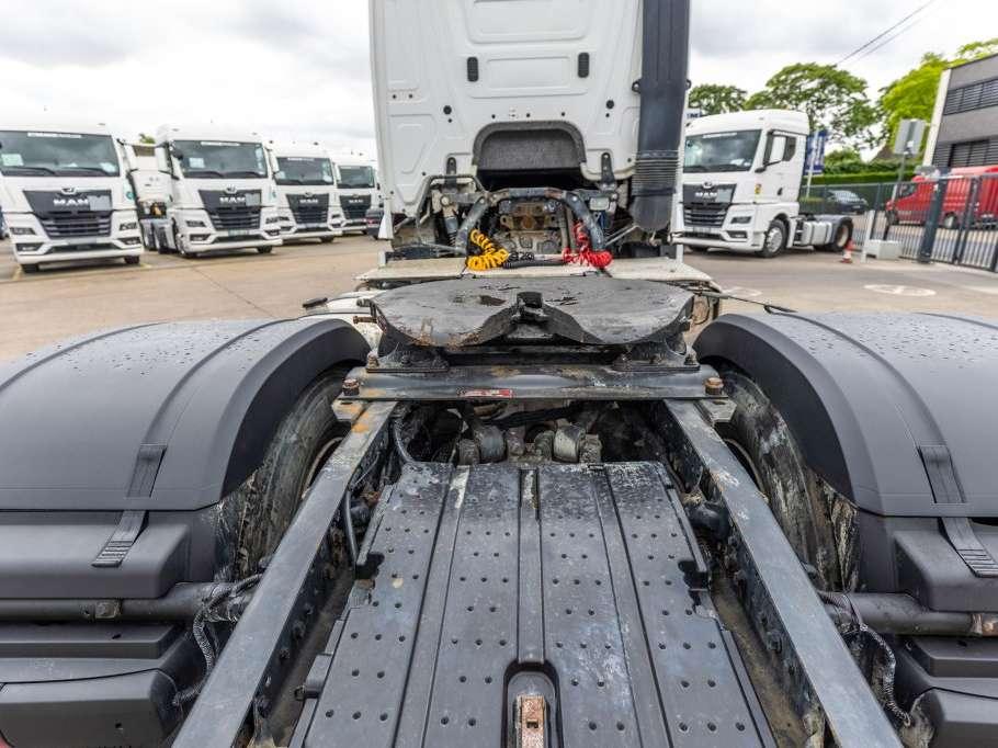 Mercedes-Benz ACTROS 1848 LS +RETARDER Foto 10
