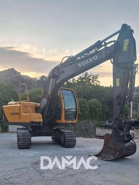 Volvo EC140BLC Foto 3