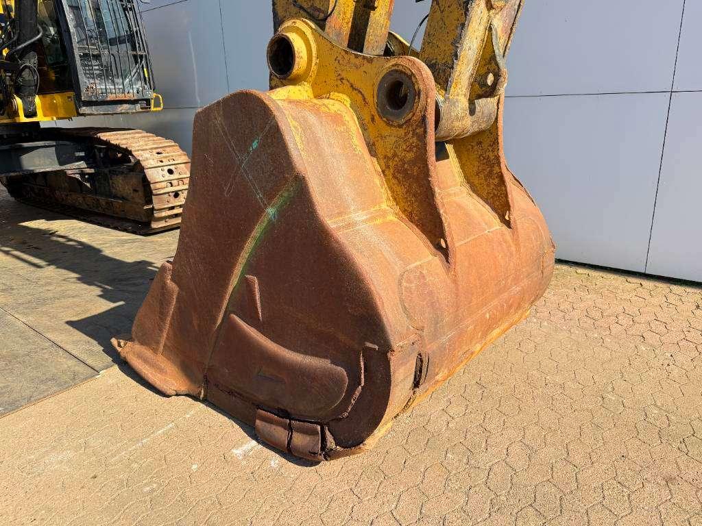 Caterpillar 374FL - Automatic Greasing / Rear + Side Camera Foto 20