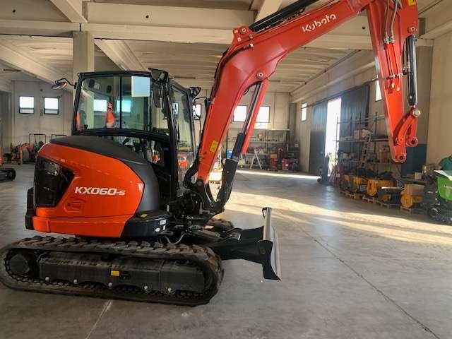 Kubota KX060-5 Foto 1