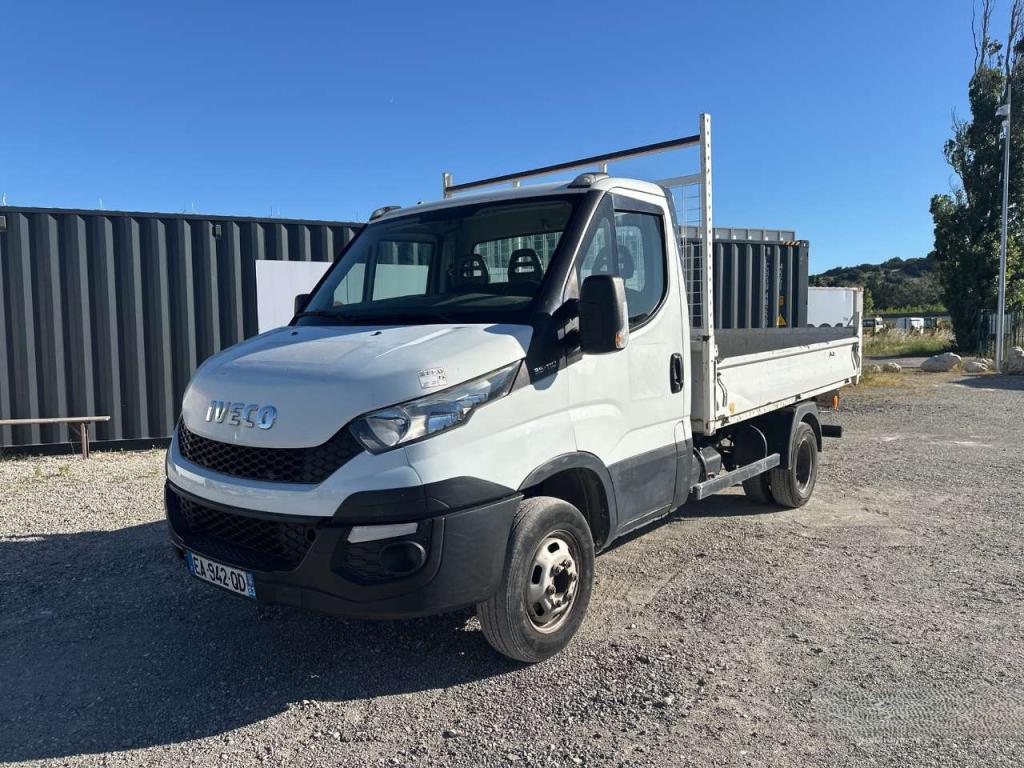 Iveco DAILY 35-110 Foto 16