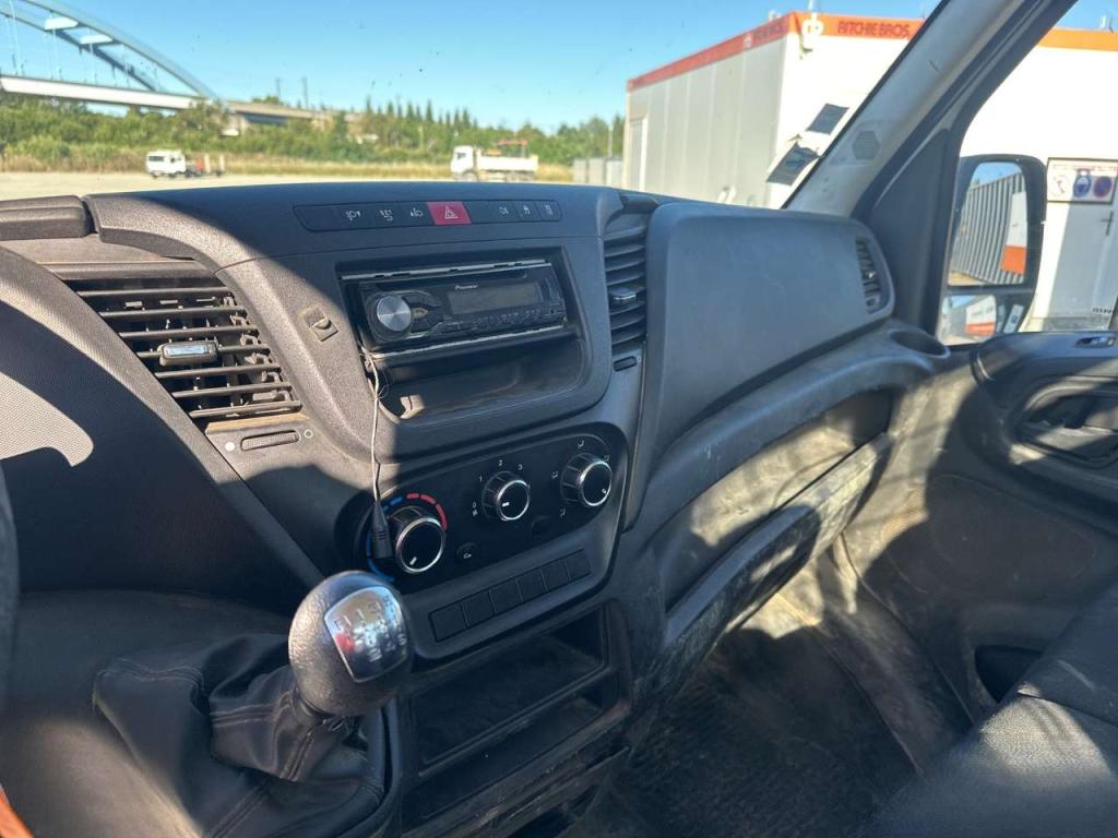 Iveco DAILY 35-110 Foto 8