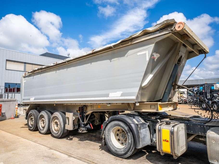 Benalu C39C17-ALU + BACHE - 30m3 Foto 15