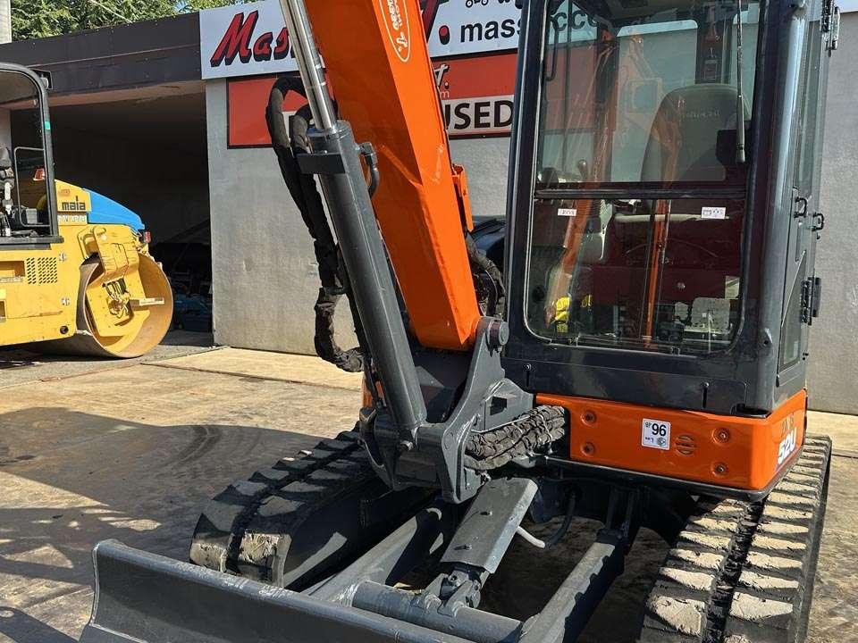 Hitachi ZX52U-3 CLR Foto 9