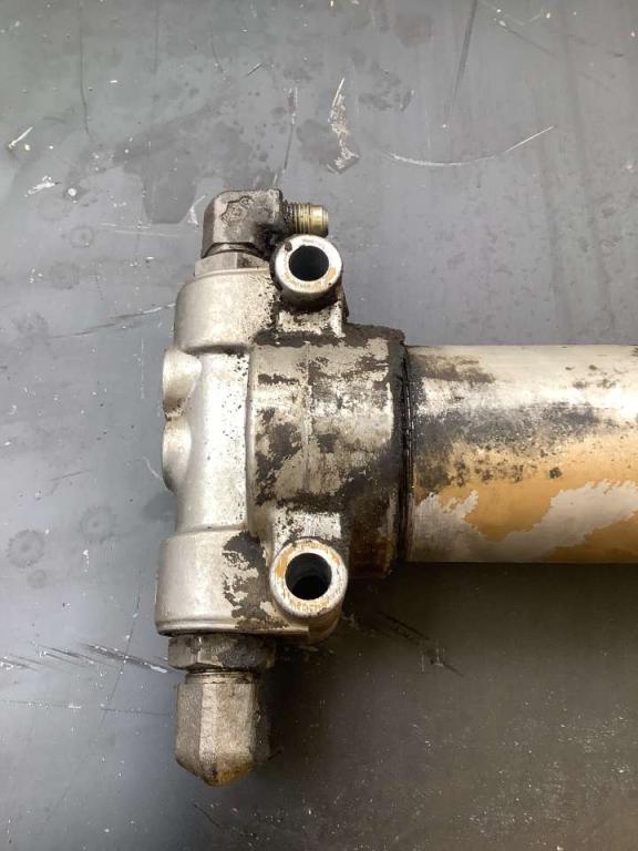 Supporto per filtro per Fiat Hitachi EX 235 Foto 3