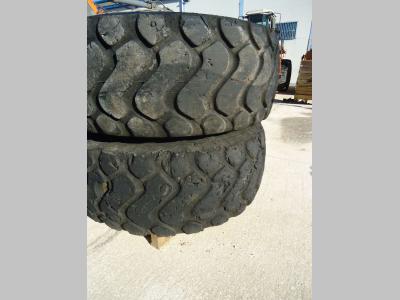 Pneumatico con Cerchio per 26.5R25 - COMPLETI DI CERCHI - AL 30% - in vendita da OLM 90 Srl