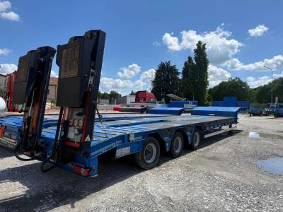 GVN Semirimorchio pianale in vendita da Trailix Srl