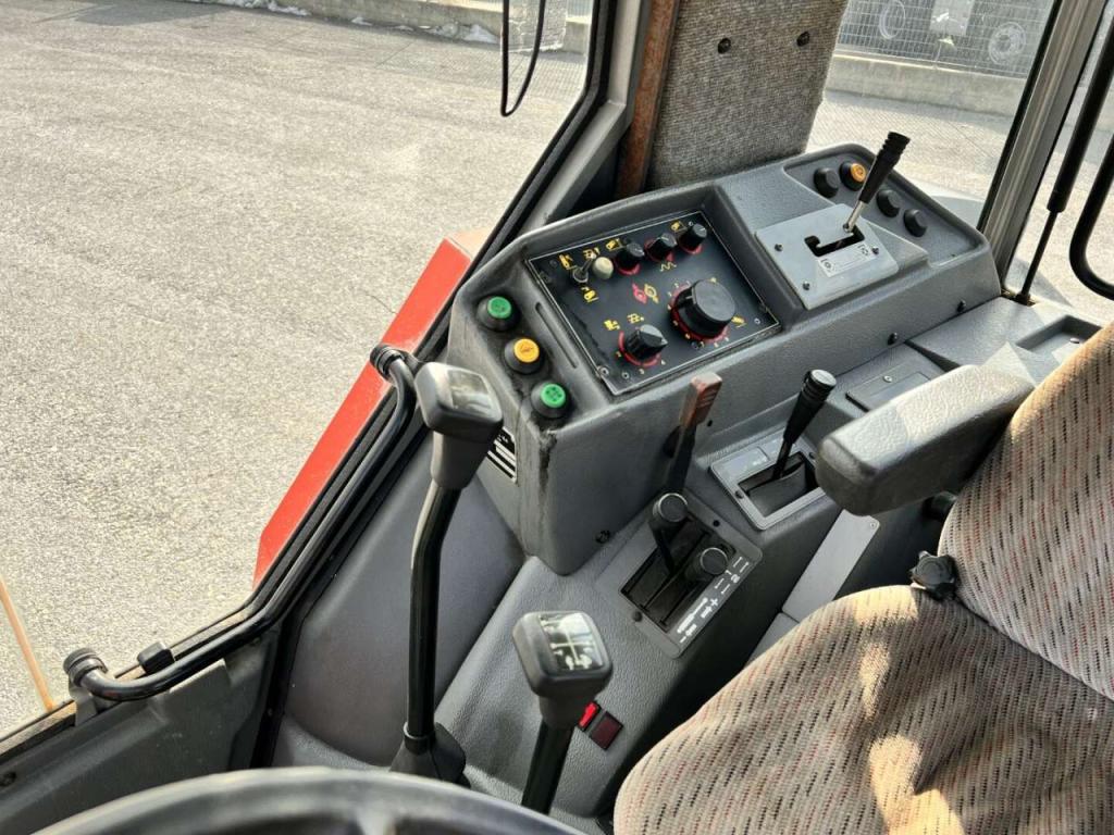 Massey Ferguson MF3655 4X4 Foto 6
