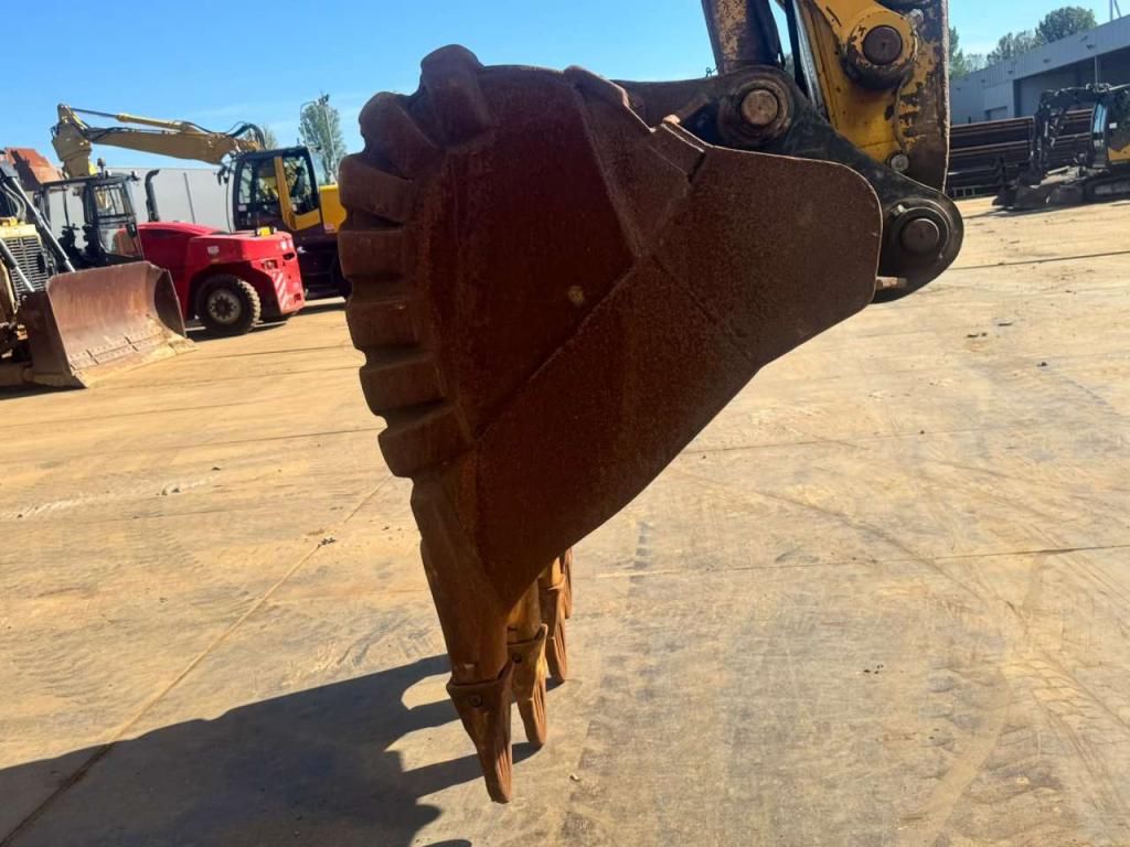 Komatsu PC360LC-11E0 Foto 11
