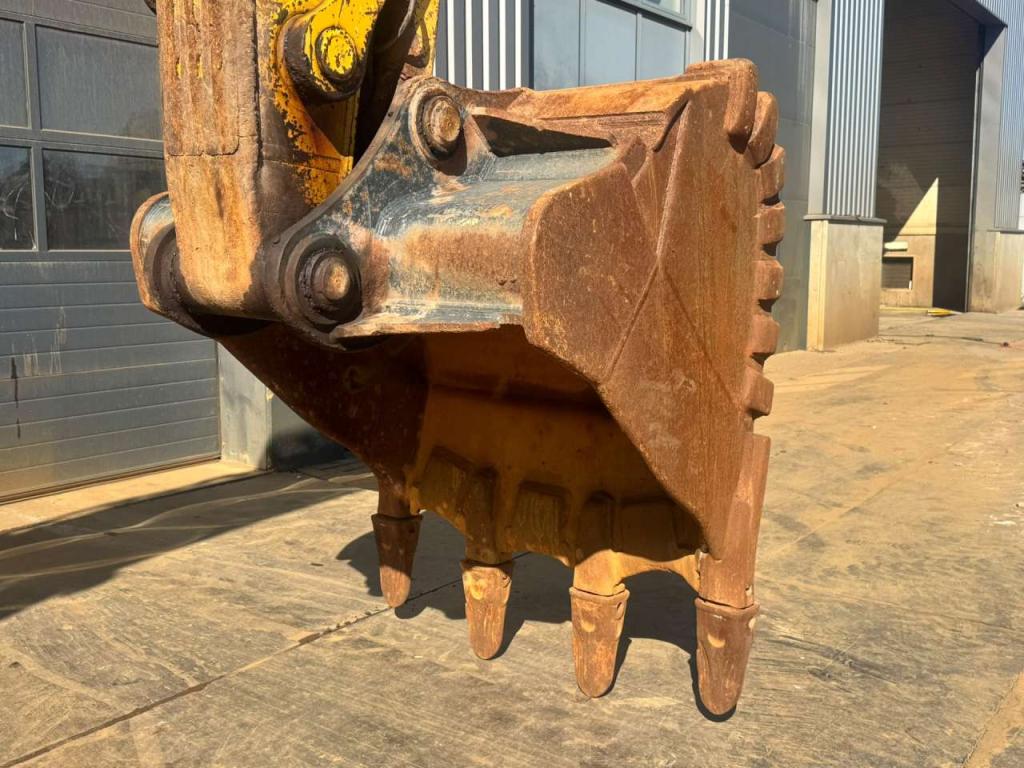 Komatsu PC360LC-11E0 Foto 12