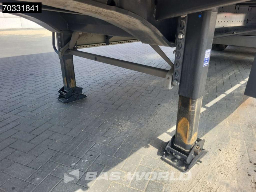 Krone SD Mega Lift + Slidingroof Liftachse Foto 25