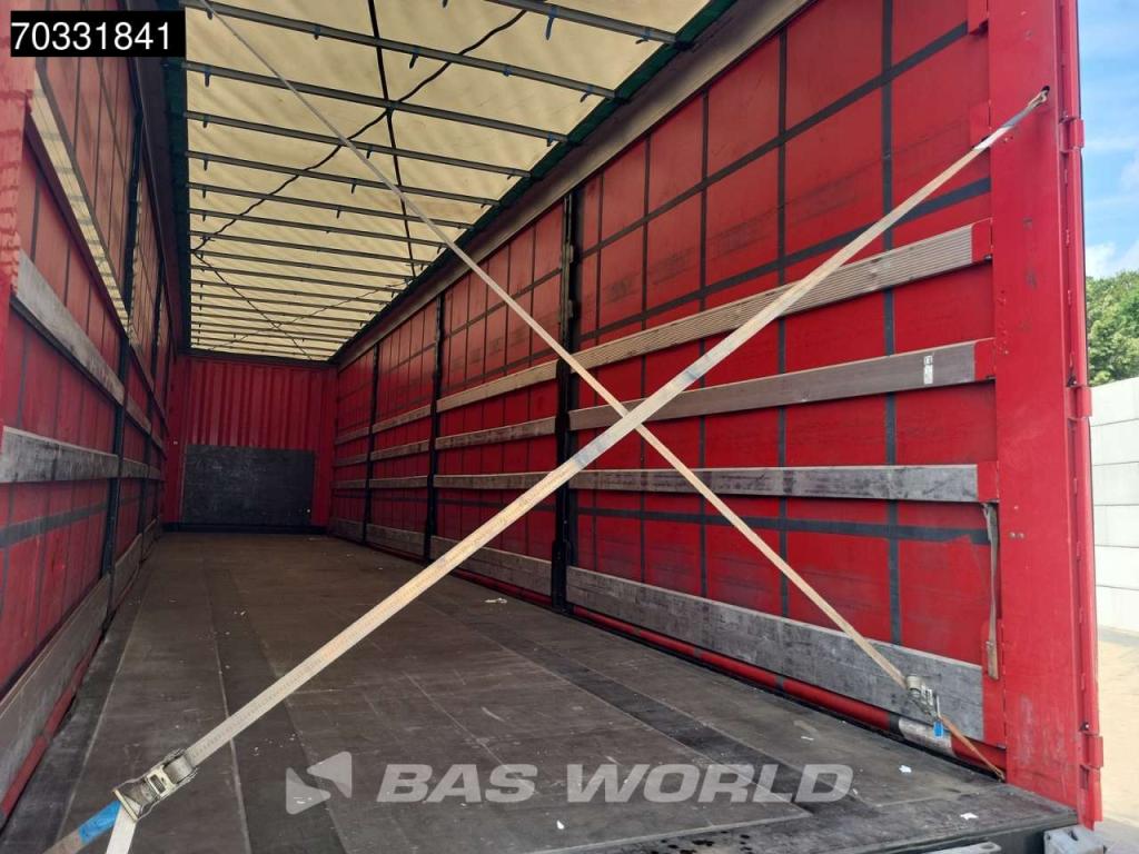 Krone SD Mega Lift + Slidingroof Liftachse Foto 9