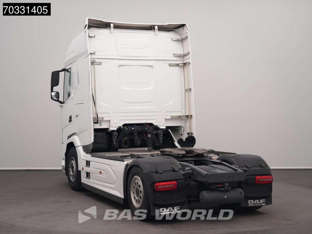 Daf XG 480 4X2 Retarder 2x Tanks ACC Foto 2