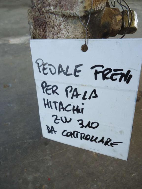 Pedale freno per Hitachi ZW310 - DA CONTROLLARE - Foto 3