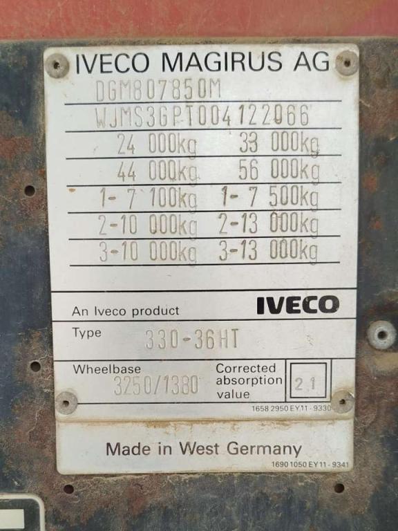 Iveco 330-36HT Foto 5