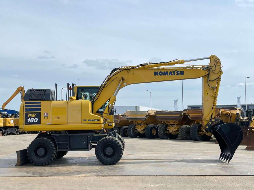 Komatsu PW180-11 Foto 6