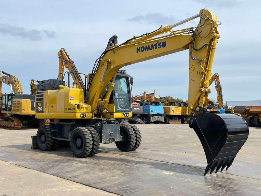Komatsu PW180-11 Foto 7