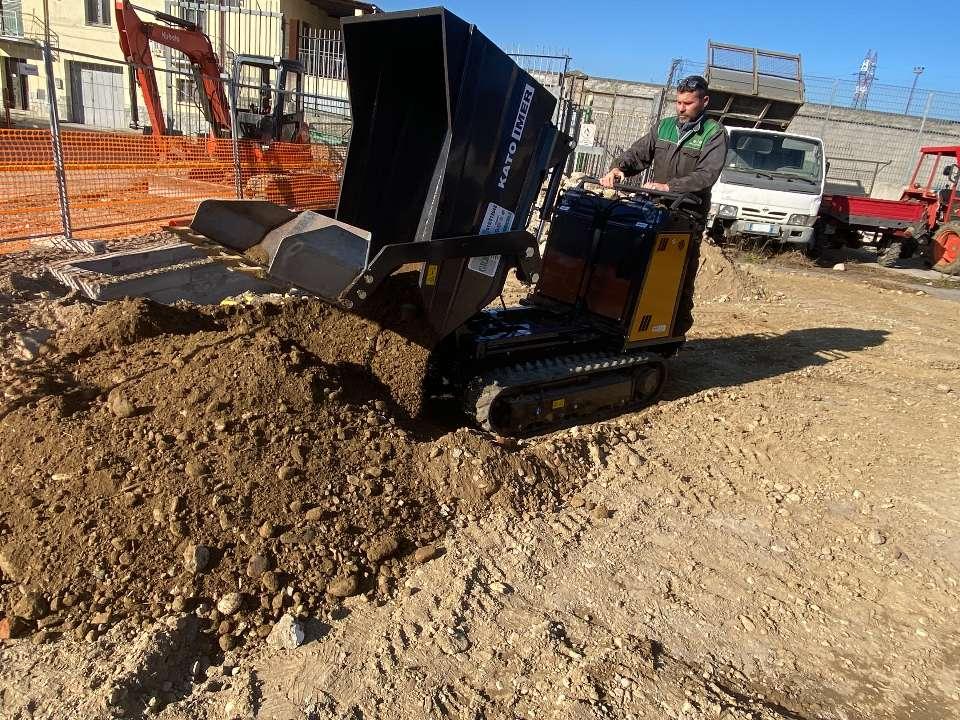 Kato Imer CARRY 110 YANMAR - BENNA DENTATA MOVIMENTO TERRA - NOVITA' Foto 12