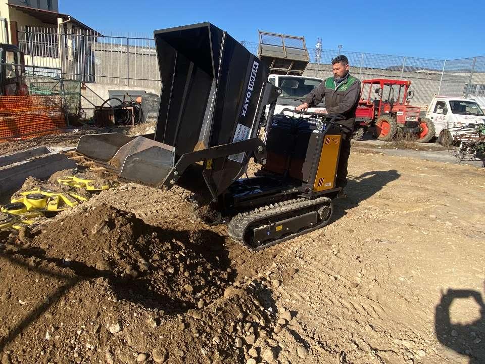 Kato Imer CARRY 110 YANMAR - BENNA DENTATA MOVIMENTO TERRA - NOVITA' Foto 20