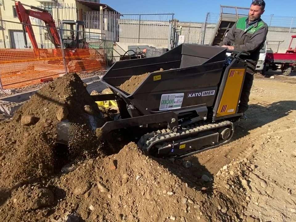 Kato Imer CARRY 110 YANMAR - BENNA DENTATA MOVIMENTO TERRA - NOVITA' Foto 4