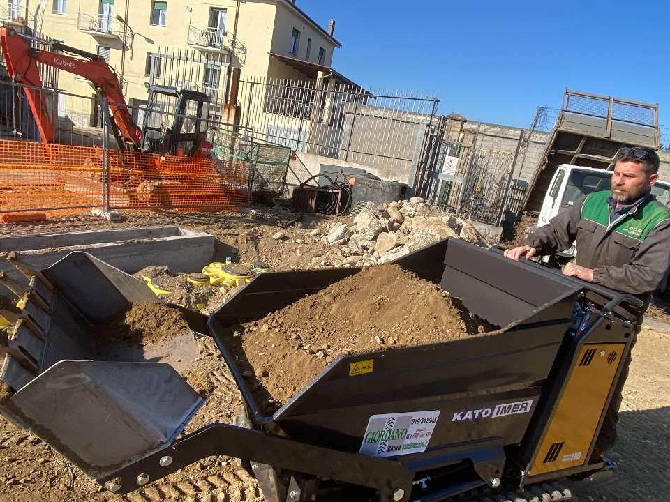 Kato Imer CARRY 110 YANMAR - BENNA DENTATA MOVIMENTO TERRA - NOVITA' Foto 7
