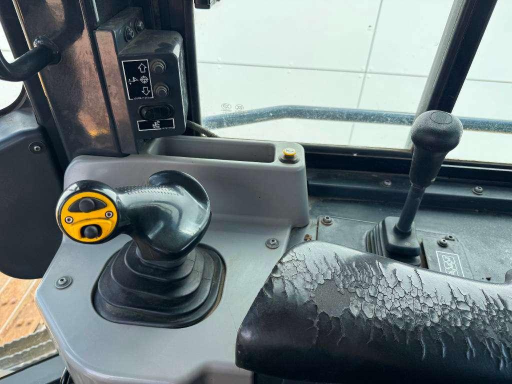 Komatsu D61PXi-24 - GPS System / Folding Blade Foto 13