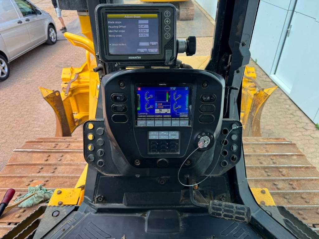 Komatsu D61PXi-24 - GPS System / Folding Blade Foto 9