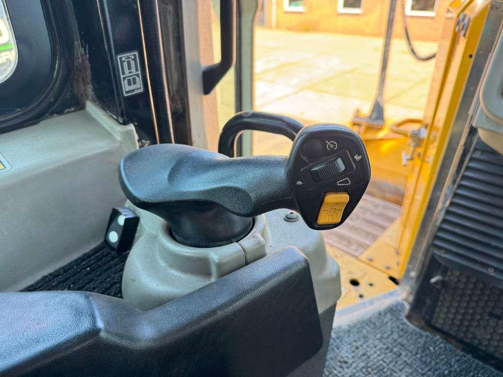 Caterpillar D6T LGP - TRIMBLE GPS SYSTEM / Auto Greasing Foto 12